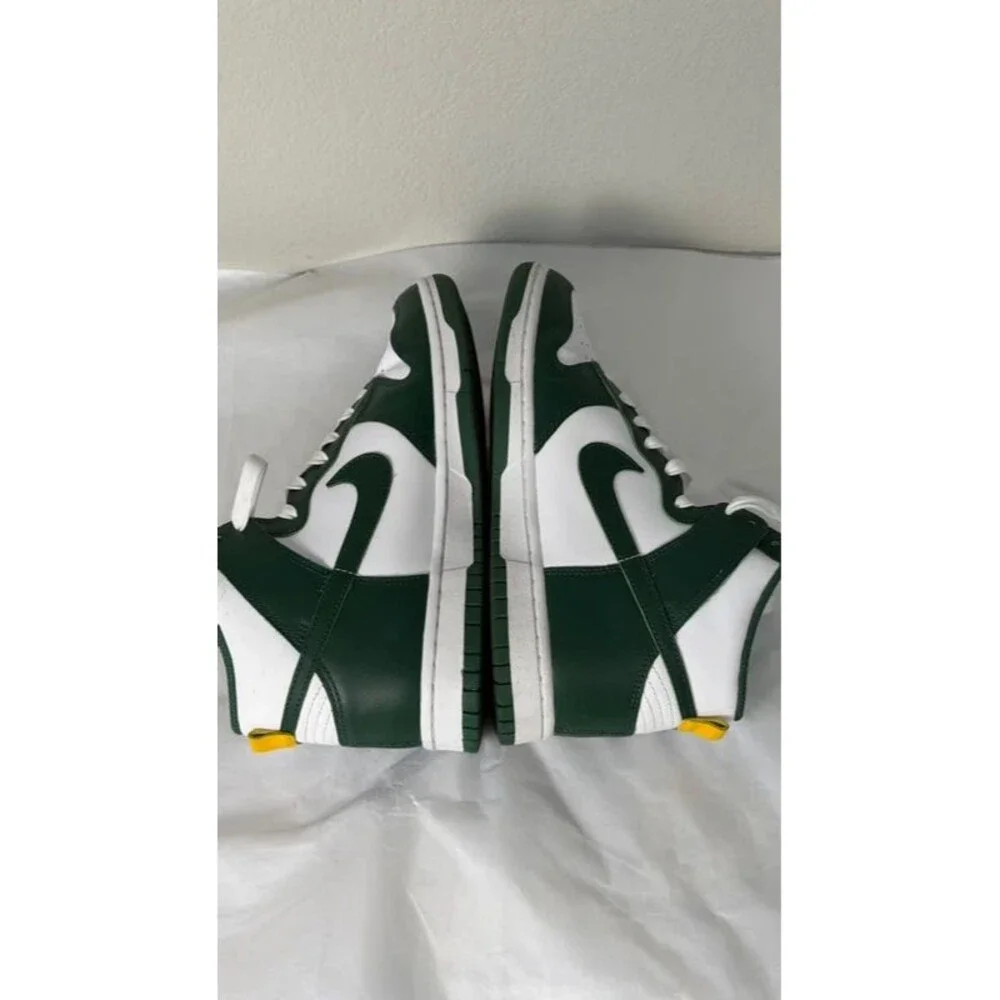 Nike Dunk High Australia Noble Green Men Size 8 / Women Size 9.5 DD1399-300